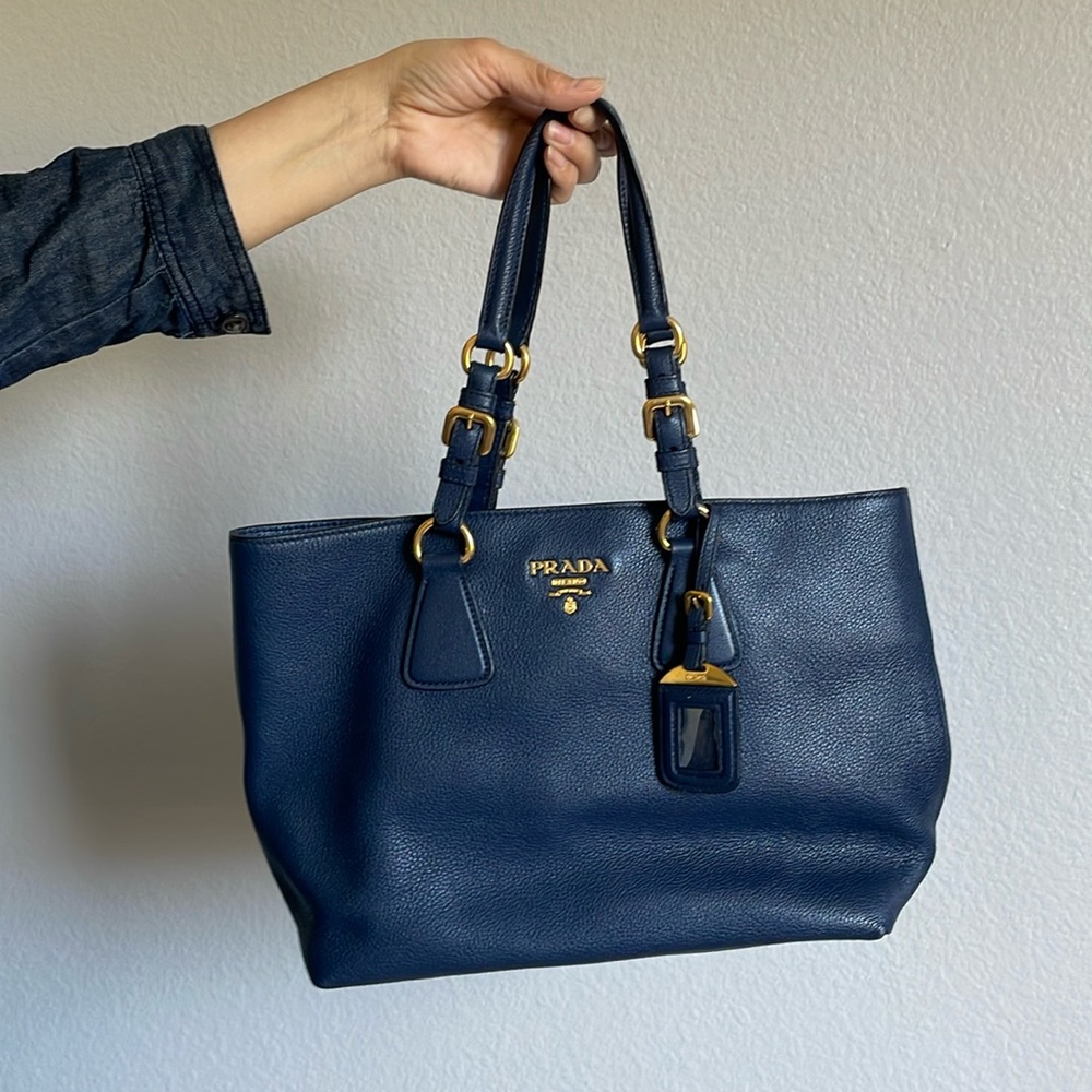 Prada Navy Blue Vitello Daino Leather tote - Picture 4 of 10